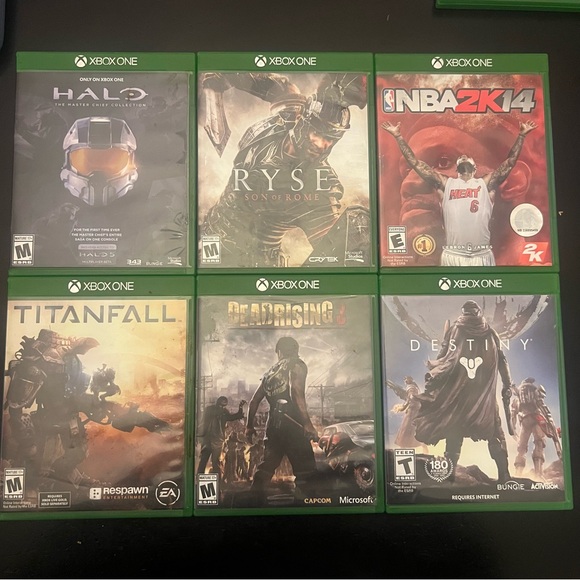 Xbox Other - Xbox One Video Game Collection - Green Cases